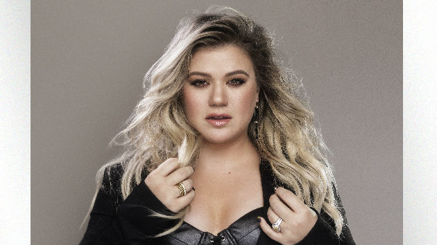 Watch now: Kelly Clarkson featured on Cracker Barrel's 