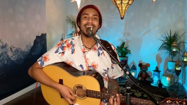 'American Idol' bringing back contestants from last year for a shot at the top 10 - Vimarsana News