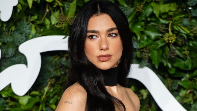 Dua Lipa reportedly made over $2.5 million a month in 2021 - Vimarsana News