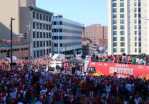 Fans at The Kansas City Chiefs 2024 Superbowl parade near Grand Blvd and 8th Street. Kansas City^ Mo February 14^ 2024.