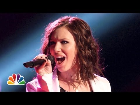 kat-robichaud-ive-got-the-music-in-me-the-voice-5-video