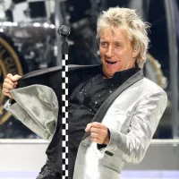 Rod Stewart performs in concert at Jones Beach Theater on July 18^ 2017 in Wantagh^ New York.