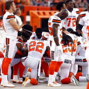 browns-anthem-protest-football
