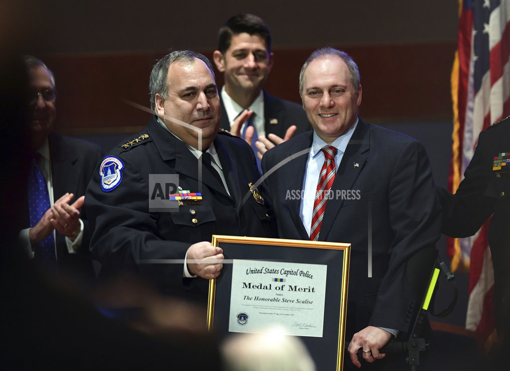 Congress Honors Officers Who Responded To Attack 1380 Kota Am 7164