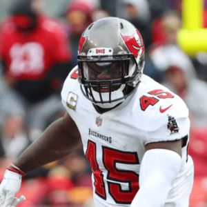 Buccaneers LB Devin White Requests Trade