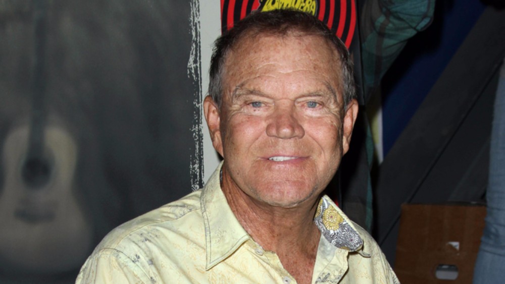 Glen Campbell Dies at Age 81 | Sunny 101.5 - 80s, 90s, and Today