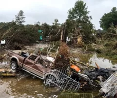 getty_texasflood_071025959384
