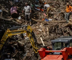 news_texasflood1_71025181976