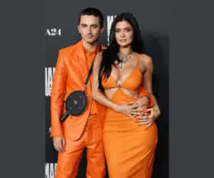 getty_timotheechalametkyliejenner_120925533851