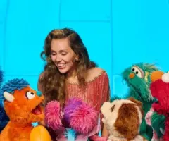 e_mileysesamestreet_030926830072