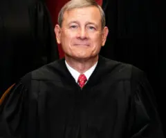 getty_justicejohnroberts_31726511026