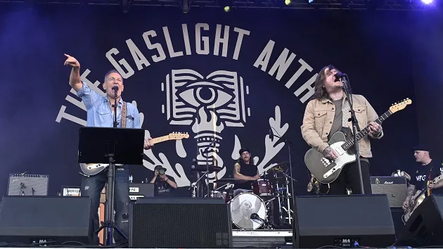 g_gaslight_091624649556