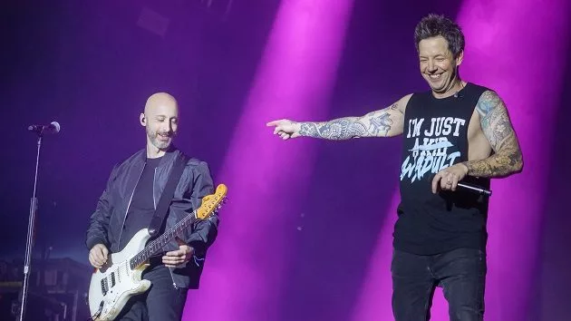 g_simpleplan_012725508318