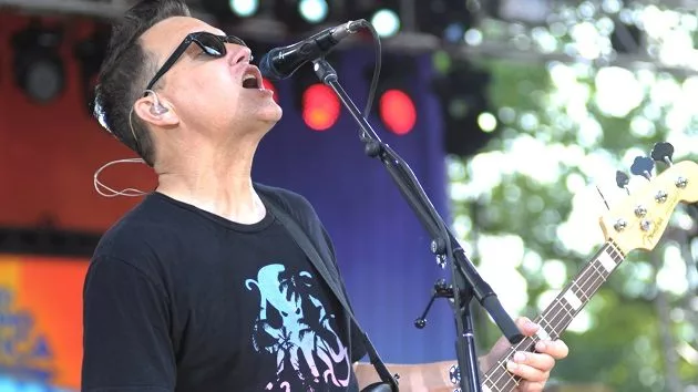 m_markhoppus_0920234470
