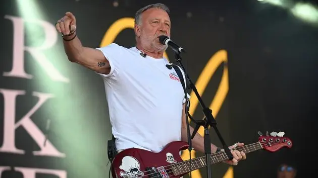 g_peterhook_082025563189