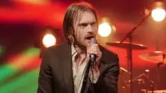 m_finneas_110425891061