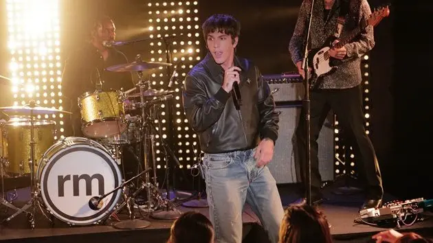 m_rolemodel_072925863979