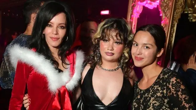 getty_lillylolaolivia_122225542625