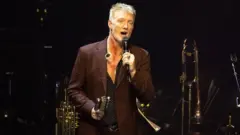 g_homme_021026232397