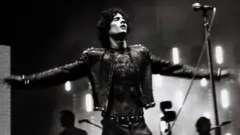 m_sombr_bryceglenn_041226481352