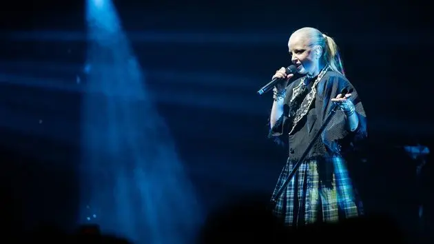 g_shirley_042826847162