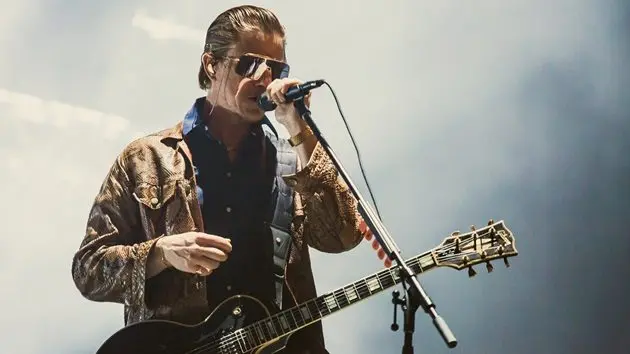 g_interpol_043026885697