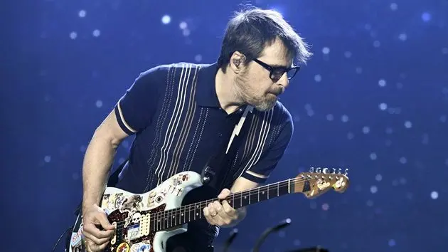 g_weezer_050826924898