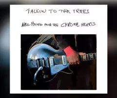 m_neilyoungtalkintothetrees_050225433186
