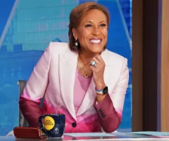 e_robinroberts_050625178492
