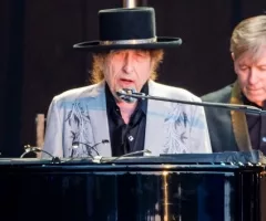 getty_bobdylan_051425133966