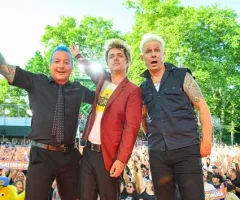 m_greenday_072624954958