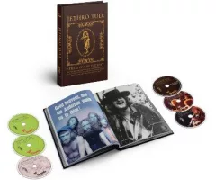 m_jethrotulllivinginthepast_05222552265