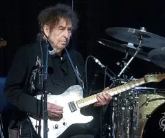 g_bobdylan_052325181790