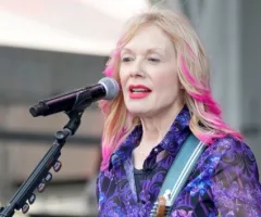 getty_nancywilson_061625324843