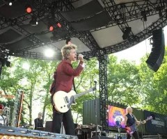 m_greenday_0801242028229133111