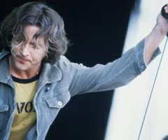 g_vedder_062725505828