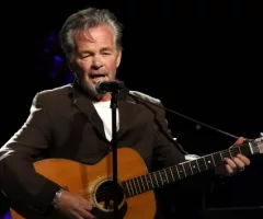 getty_johnmellencamp_070225900578