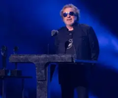 m_sammyhagar_disney_mikelebrechtii_1231242028129488150