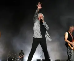 getty_defleppard_07172526549