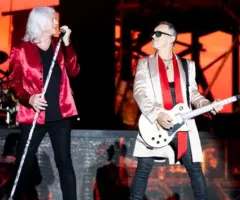 getty_defleppard_08062513473