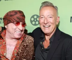 getty_springsteenvanzandt_092925942676