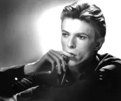 getty_davidbowie_100125610060