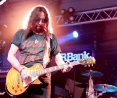 getty_acefrehley_102225285011