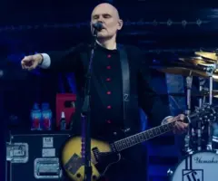 g_corgan_112525_0432543