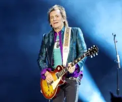 getty_ronniewood_011426331972