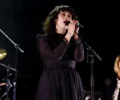 getty_violetgrohl_012326211134