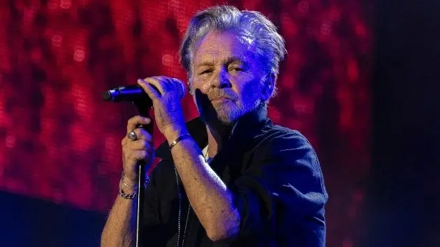 getty_johnmellencamp_012826509464