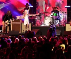 g_foosmusicares_013126734662