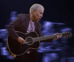 m_paulsimonpub_020326966550