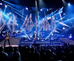 getty_defleppard_020526293697